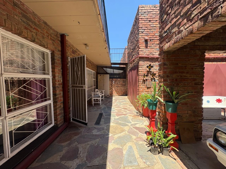 2 Bedroom Property for Sale in Sandania Free State